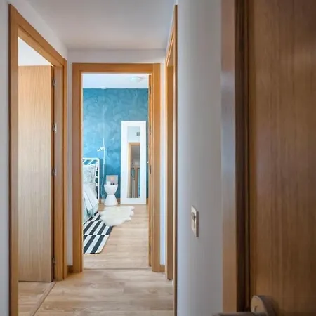 Apartment Con Piscina, Cerca Del Mar Y De 1 Centro Comercial